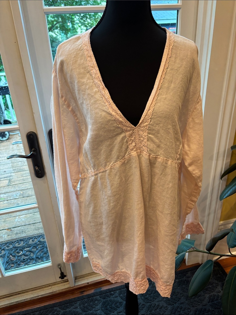 Light Pink V-Neck Cotton Tunic Top - Women's